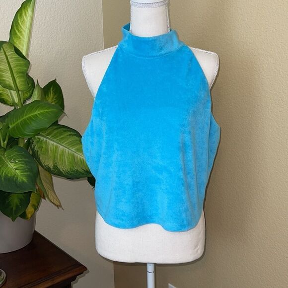 Fabletics Aqua Blue Terry Built-In Bra TankPlus 1X - Picture 2 of 3